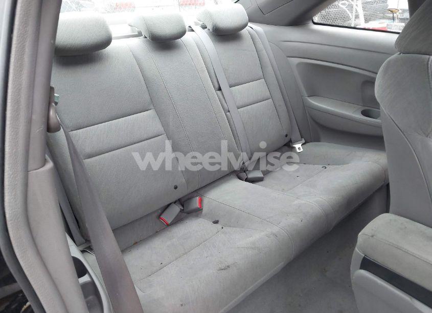 Photo 8 of 2007 Honda Civic LX (VIN 2HGFG12637H519595)