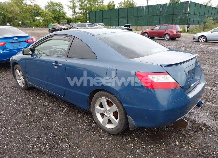 Photo 3 of 2007 Honda Civic LX (VIN 2HGFG12637H561233)