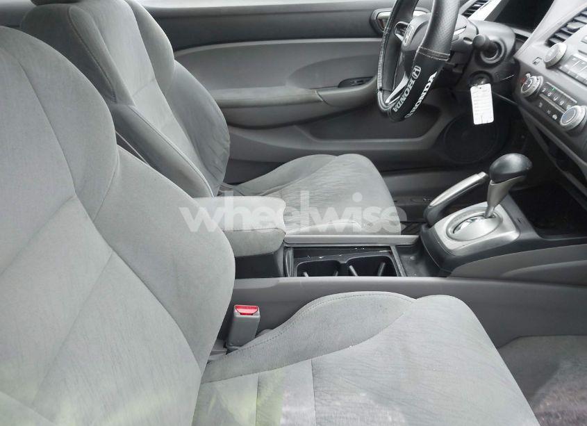 Photo 5 of 2007 Honda Civic LX (VIN 2HGFG12637H561233)