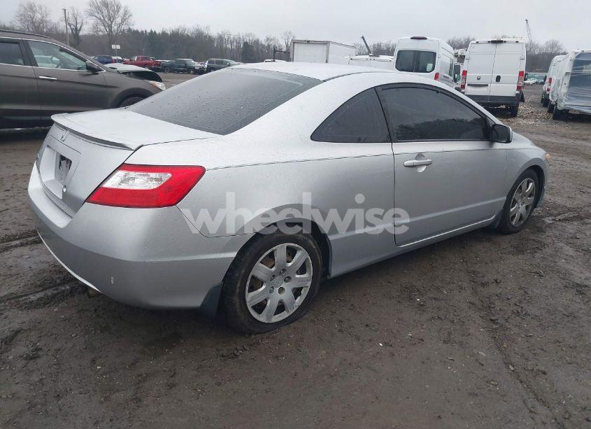 Photo 4 of 2008 Honda Civic LX (VIN 2HGFG12638H563565)