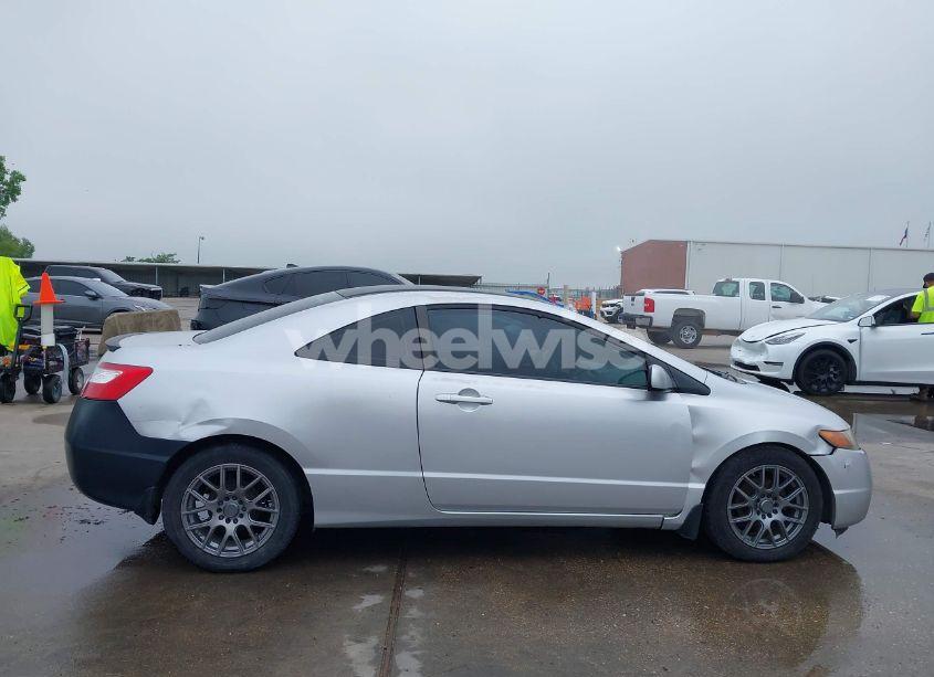 Photo 13 of 2008 Honda Civic LX (VIN 2HGFG12638H571150)
