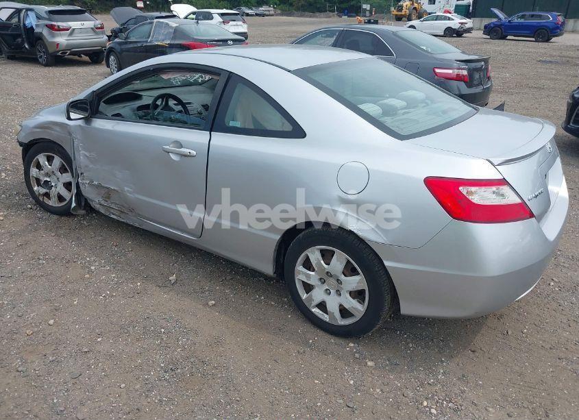 Photo 3 of 2009 Honda Civic LX (VIN 2HGFG12639H540546)