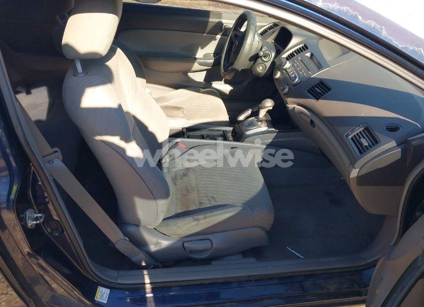 Photo 5 of 2009 Honda Civic LX (VIN 2HGFG12639H541244)