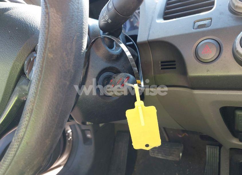 Photo 11 of 2006 Honda Civic LX (VIN 2HGFG12646H546903)