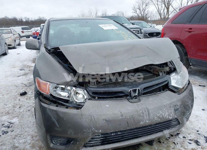 Photo 6 of 2006 Honda Civic LX (VIN 2HGFG12646H560512)