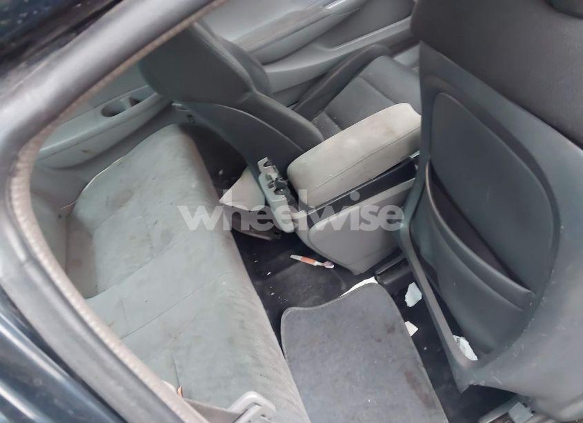 Photo 8 of 2009 Honda Civic LX (VIN 2HGFG12649H529782)