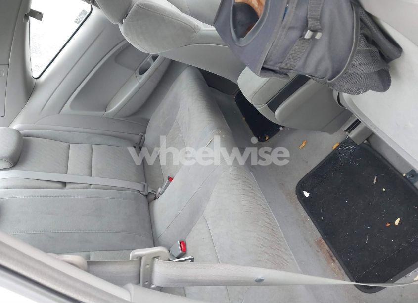 Photo 8 of 2009 Honda Civic LX (VIN 2HGFG12649H540457)