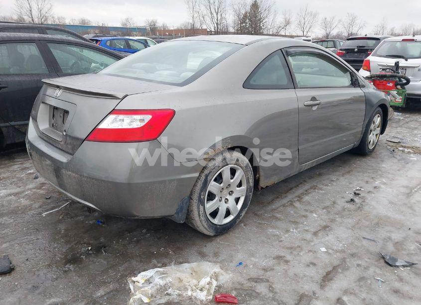 Photo 4 of 2006 Honda Civic LX (VIN 2HGFG12656H522951)