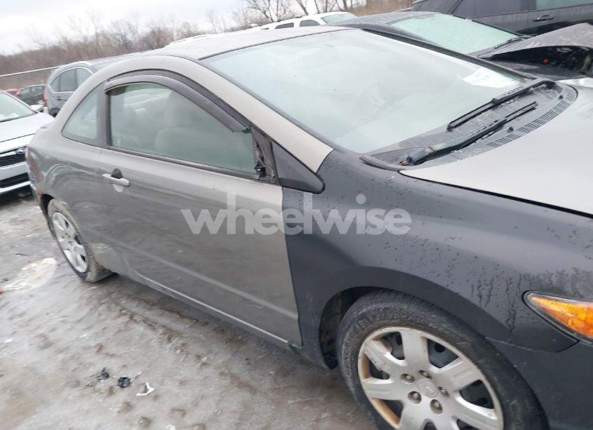 Photo 6 of 2006 Honda Civic LX (VIN 2HGFG12656H522951)