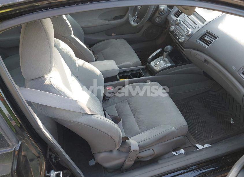 Photo 5 of 2007 Honda Civic LX (VIN 2HGFG12657H536575)