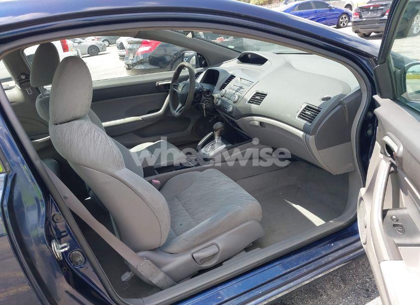 Photo 5 of 2007 Honda Civic LX (VIN 2HGFG12657H549102)