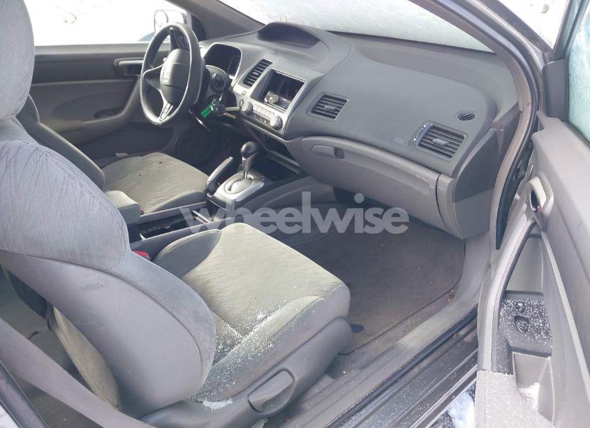 Photo 5 of 2008 Honda Civic LX (VIN 2HGFG12658H511757)