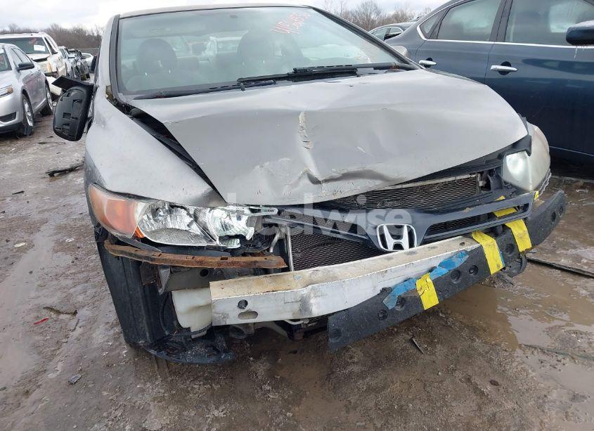 Photo 6 of 2008 Honda Civic LX (VIN 2HGFG12658H511757)