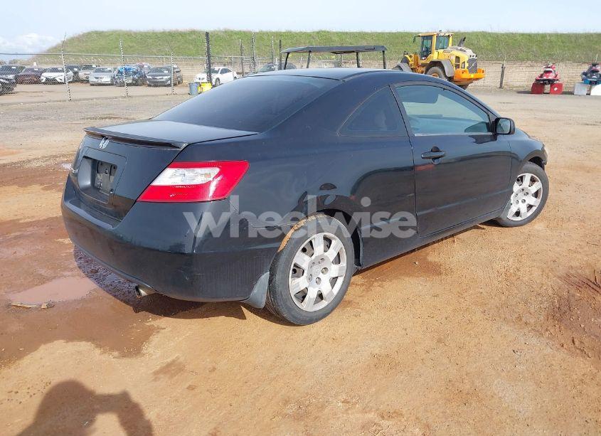 Photo 4 of 2008 Honda Civic LX (VIN 2HGFG12658H532687)