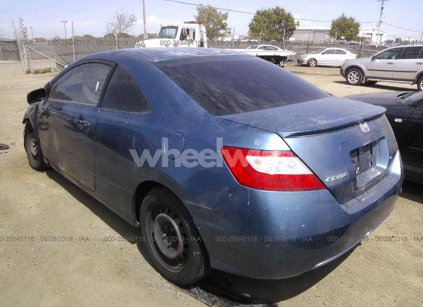 Photo 3 of 2007 Honda Civic LX (VIN 2HGFG12667H507151)