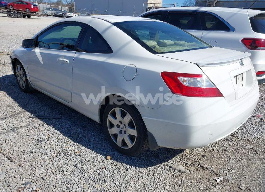 Photo 3 of 2007 Honda Civic LX (VIN 2HGFG12667H530705)