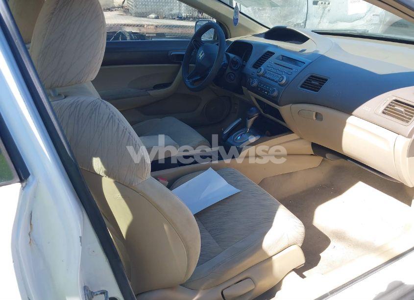 Photo 5 of 2007 Honda Civic LX (VIN 2HGFG12667H530705)