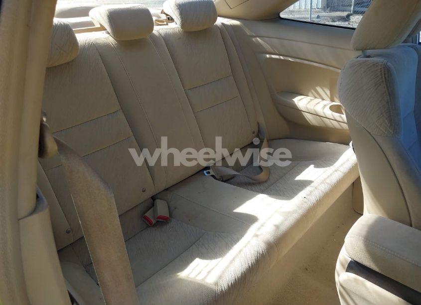 Photo 8 of 2007 Honda Civic LX (VIN 2HGFG12667H530705)