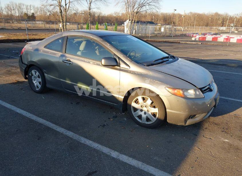 2007 Honda Civic LX (VIN 2HGFG12667H558133) main photo