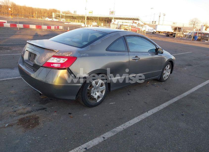 Photo 4 of 2007 Honda Civic LX (VIN 2HGFG12667H558133)