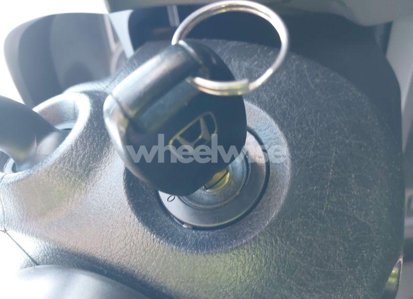 Photo 11 of 2007 Honda Civic LX (VIN 2HGFG12667H561551)