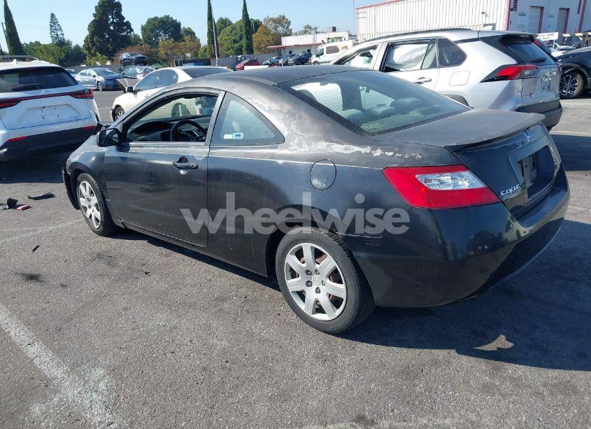 Photo 3 of 2007 Honda Civic LX (VIN 2HGFG12667H561551)