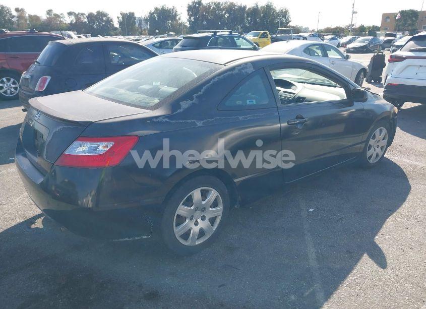 Photo 4 of 2007 Honda Civic LX (VIN 2HGFG12667H561551)