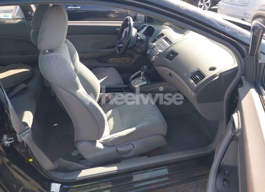 Photo 5 of 2007 Honda Civic LX (VIN 2HGFG12667H561551)