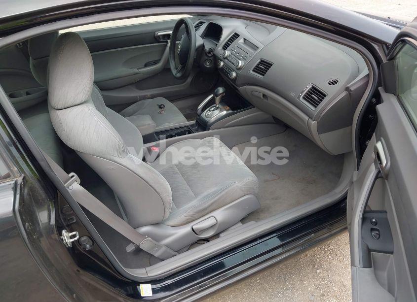 Photo 5 of 2007 Honda Civic LX (VIN 2HGFG12667H565776)