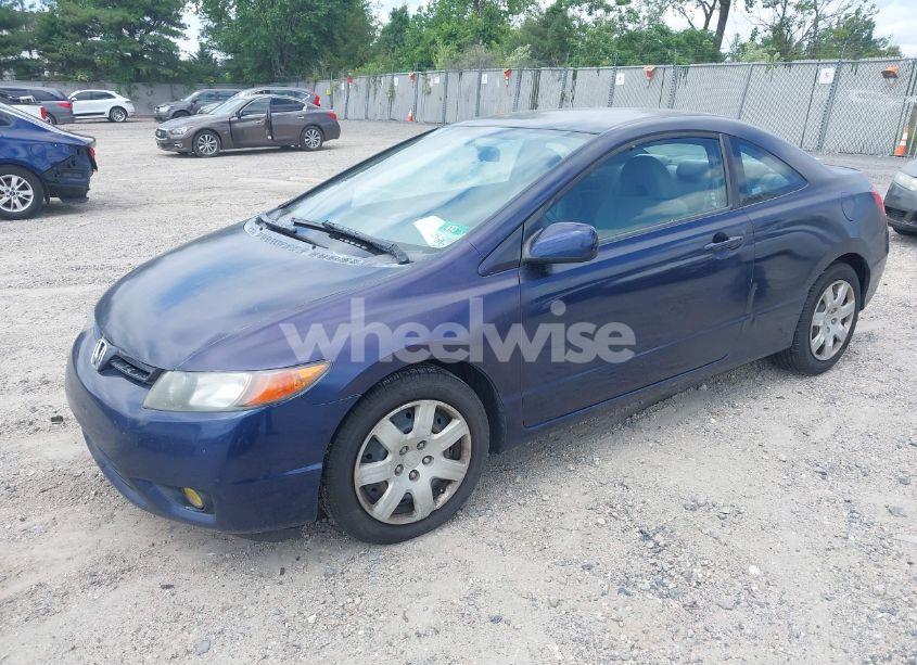 Photo 2 of 2008 Honda Civic LX (VIN 2HGFG12668H501772)