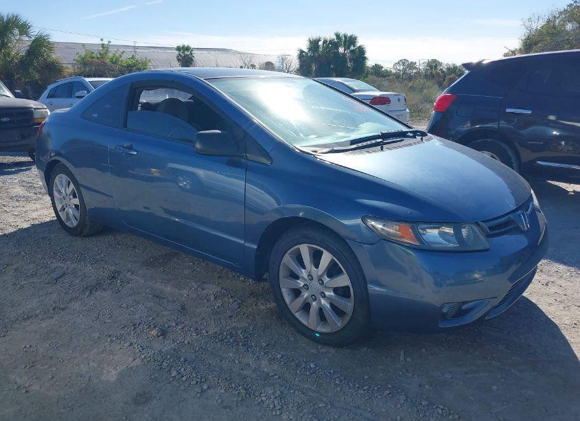 2008 Honda Civic LX (VIN 2HGFG12668H502453) main photo