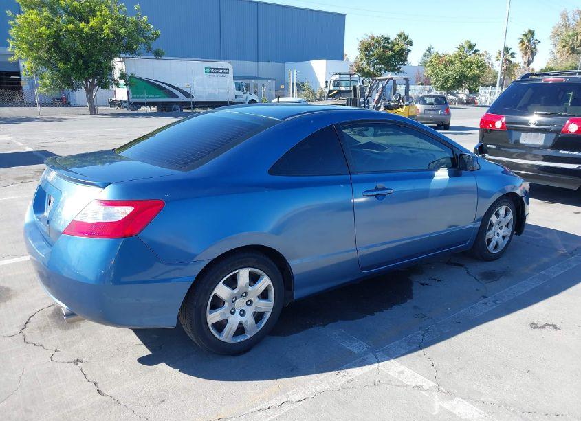 Photo 4 of 2008 Honda Civic LX (VIN 2HGFG12668H535369)