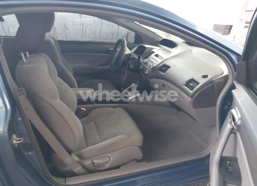 Photo 5 of 2006 Honda Civic LX (VIN 2HGFG12676H548757)