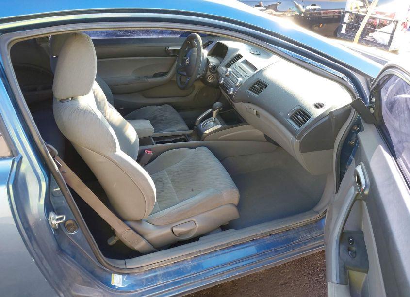 Photo 5 of 2006 Honda Civic LX (VIN 2HGFG12676H574419)