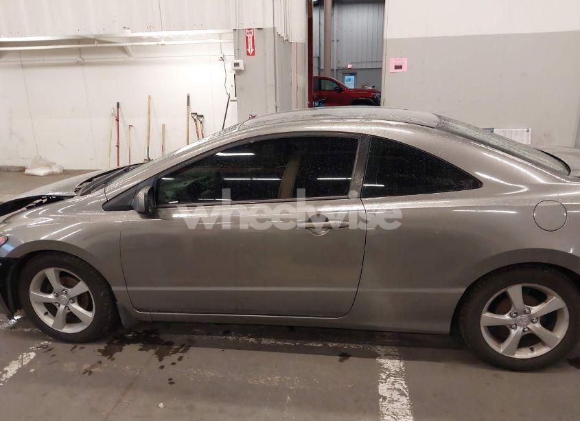 Photo 14 of 2007 Honda Civic LX (VIN 2HGFG12677H500421)