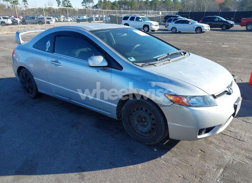 2007 Honda Civic LX (VIN 2HGFG12677H513010) main photo