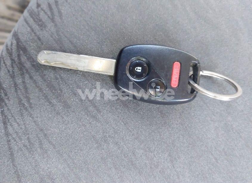 Photo 11 of 2007 Honda Civic LX (VIN 2HGFG12677H513010)