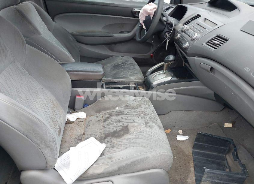 Photo 5 of 2007 Honda Civic LX (VIN 2HGFG12677H513699)