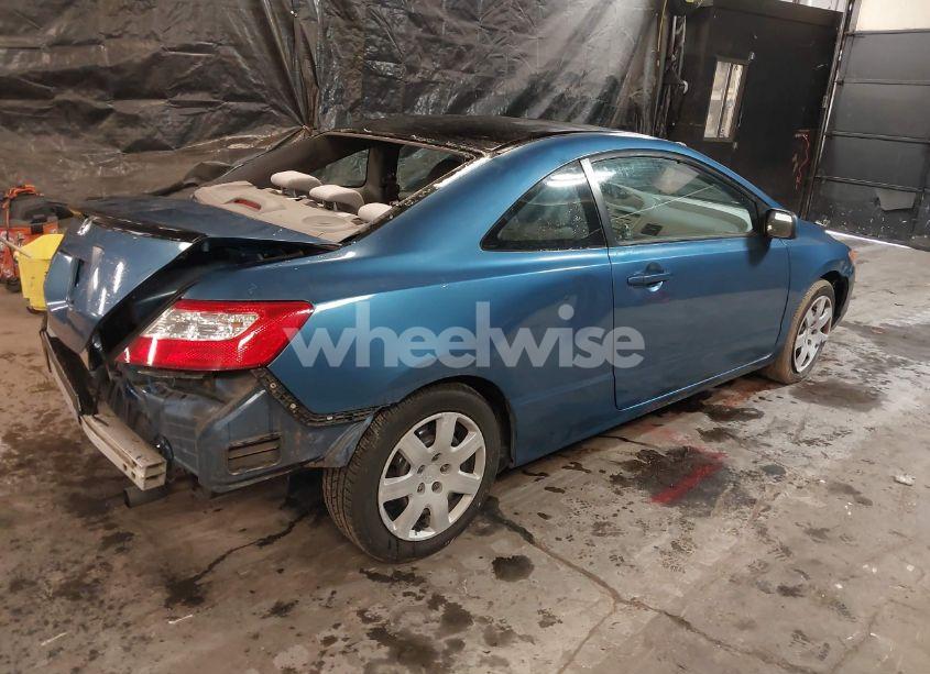 Photo 4 of 2007 Honda Civic LX (VIN 2HGFG12677H525755)