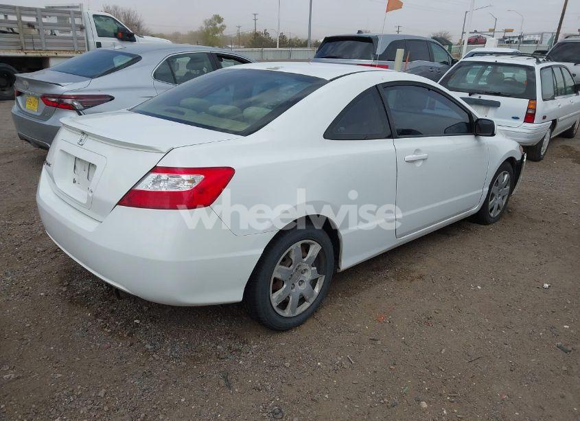 Photo 4 of 2007 Honda Civic LX (VIN 2HGFG12677H558299)