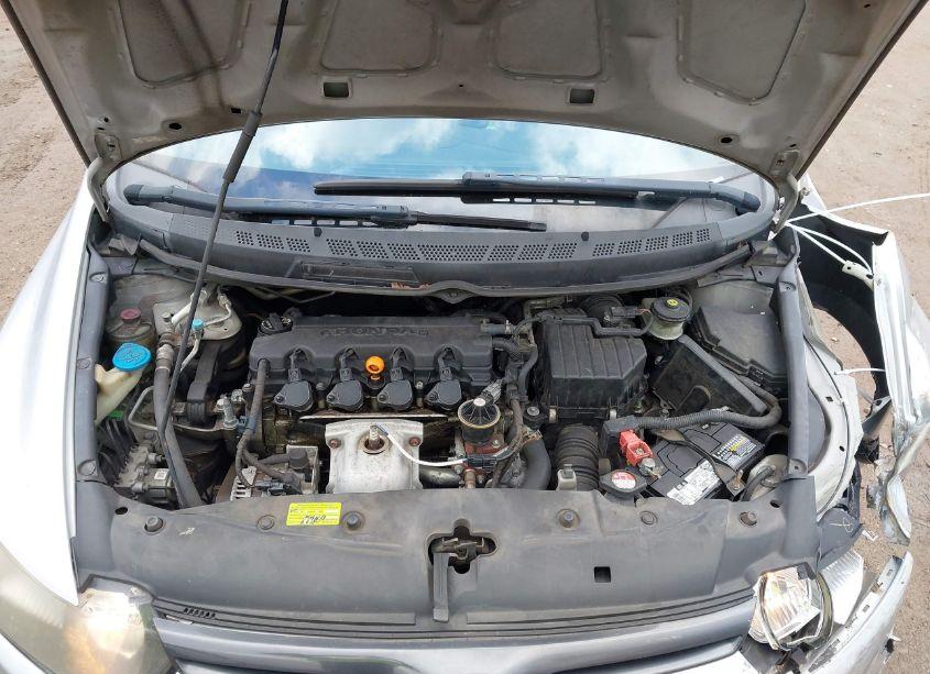 Photo 10 of 2007 Honda Civic LX (VIN 2HGFG12677H567830)