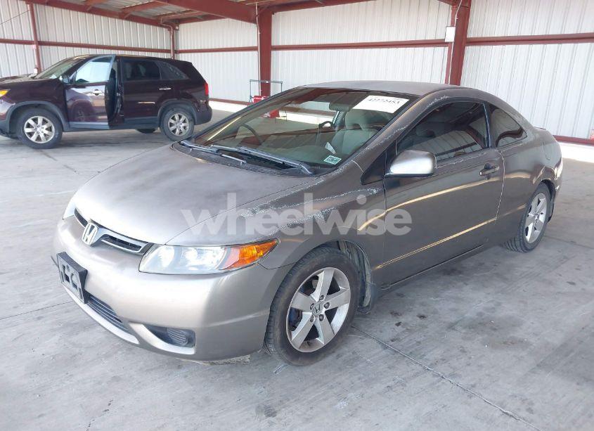 Photo 2 of 2007 Honda Civic LX (VIN 2HGFG12677H570873)