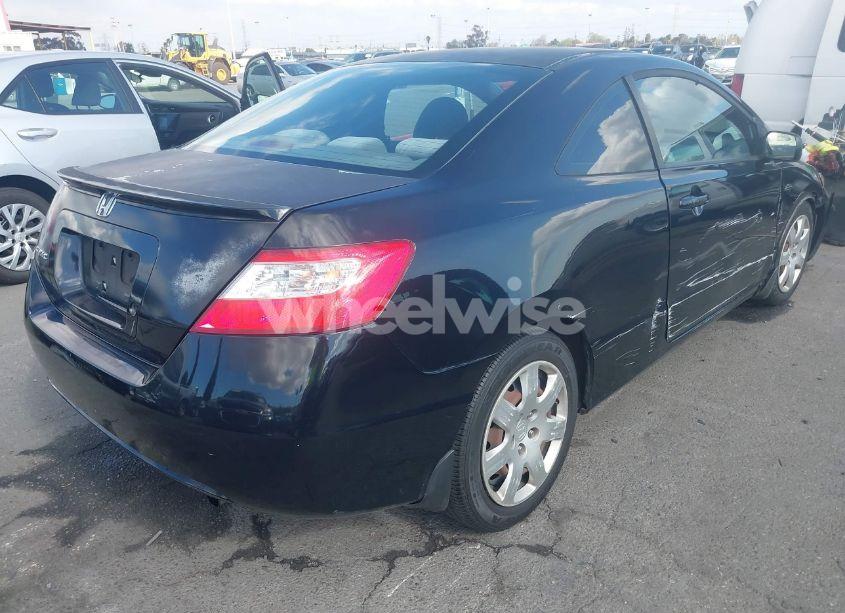 Photo 4 of 2007 Honda Civic LX (VIN 2HGFG12677H579122)
