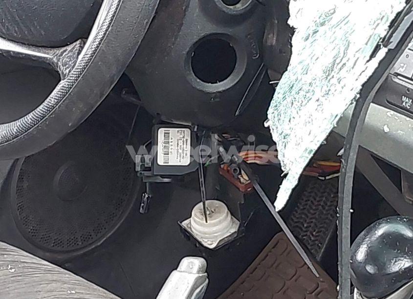 Photo 13 of 2007 Honda Civic LX (VIN 2HGFG12677H580254)