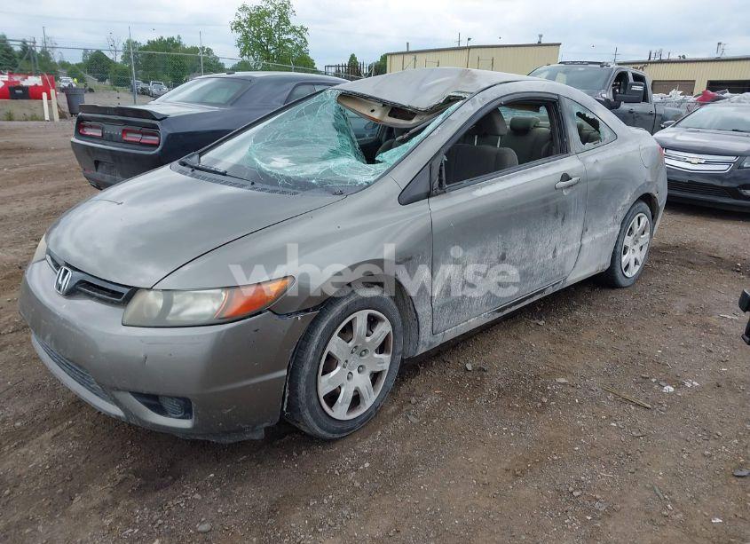 Photo 2 of 2007 Honda Civic LX (VIN 2HGFG12677H580254)