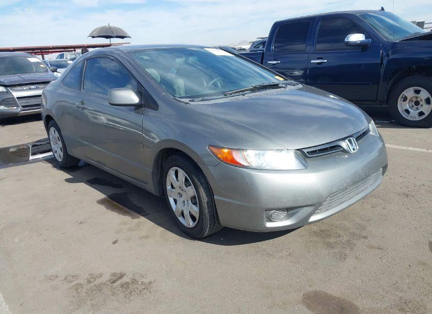 2008 Honda Civic LX (VIN 2HGFG12678H501960) main photo