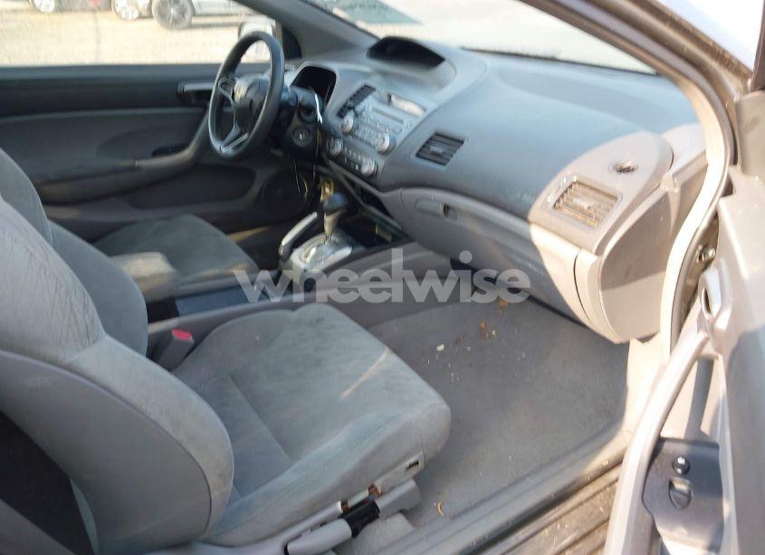 Photo 5 of 2008 Honda Civic LX (VIN 2HGFG12678H518094)