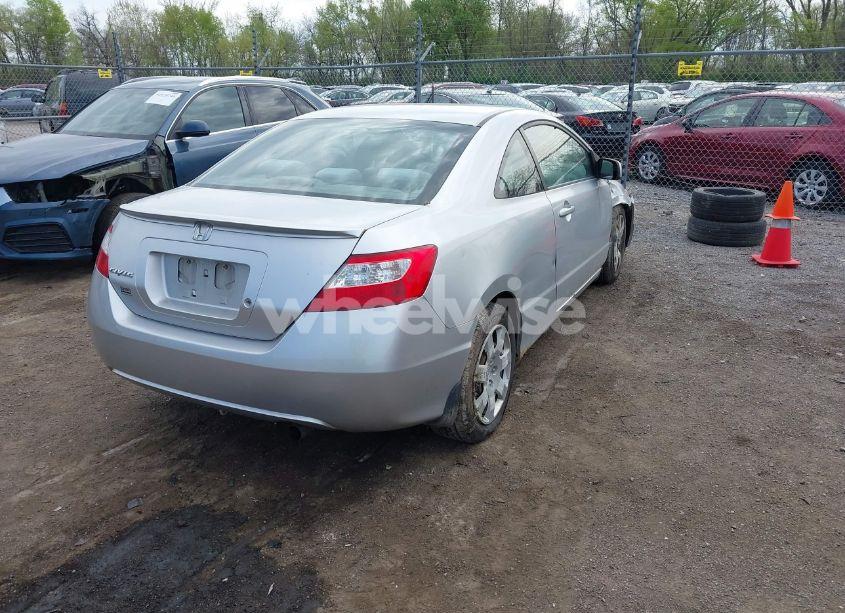 Photo 4 of 2008 Honda Civic LX (VIN 2HGFG12678H533257)