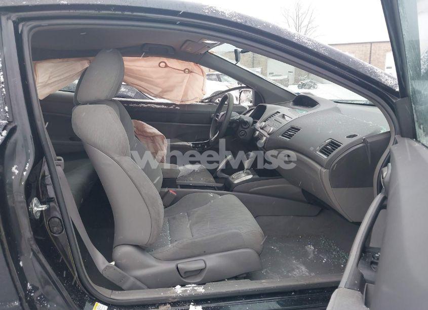 Photo 5 of 2008 Honda Civic LX (VIN 2HGFG12678H560586)