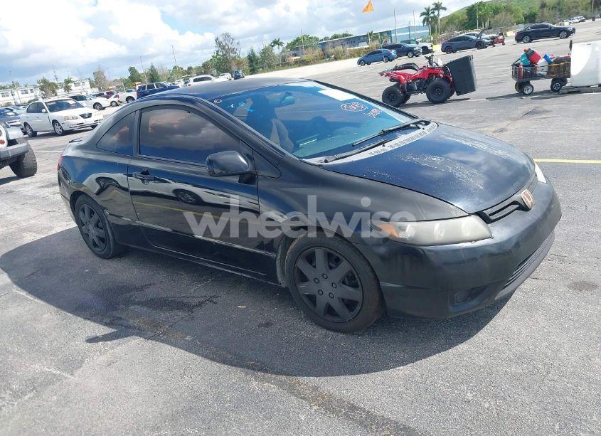 2008 Honda Civic LX (VIN 2HGFG12678H572270) main photo